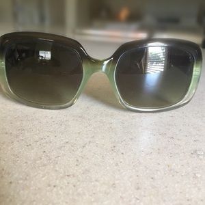 Tommy Bahama sunglasses